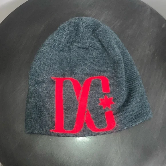 DC Toque - Picture 1 of 2